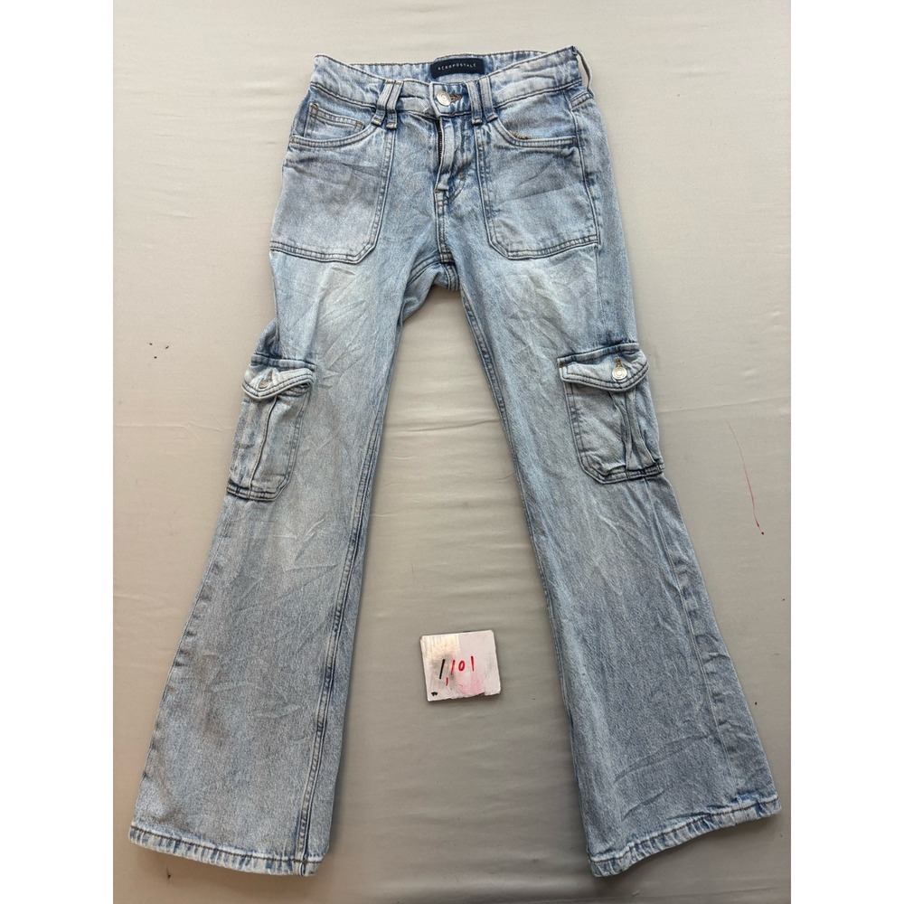 Aeropostale Womens Mid Rise Flare Utility Cargo Jeans Light Wash Blue 00S
